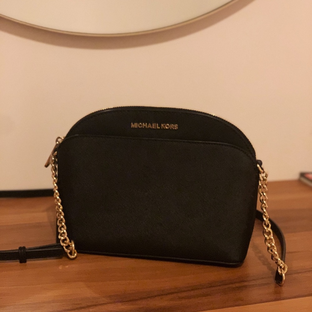 Michael kors black crossbody bag